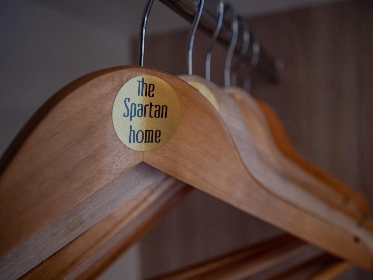 Castor - The Spartan Home Bagian luar foto